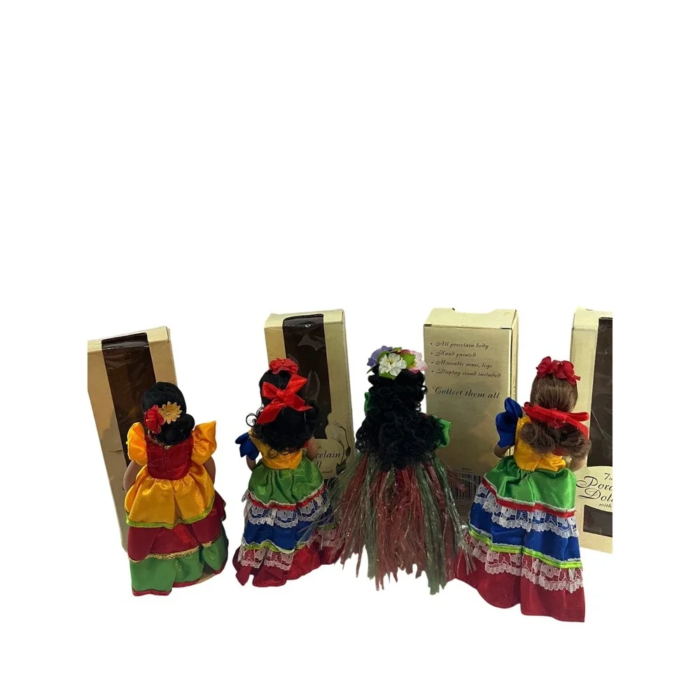 Set of‎ 4 Porcelain Dolls Traditional Folk Costumes Collectible Display